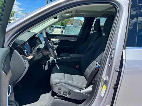 New 2026 Volvo XC90 B5 Core AWD/4WD image 15
