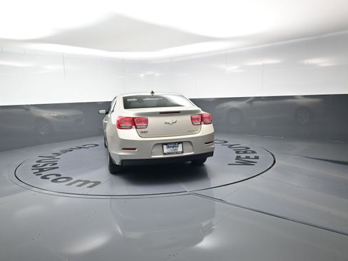 Used 2014 Chevrolet Malibu LS w/ Protection Package image 8