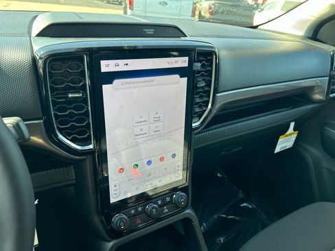 New 2025 Ford Ranger XLT w/ Equipment Group 301A High image 30