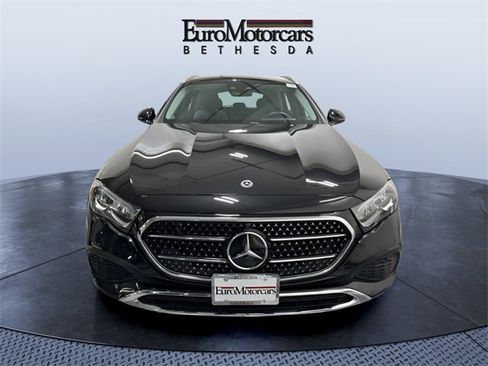 Used 2025 Mercedes-Benz E 450 4MATIC All-Terrain Wagon image 8