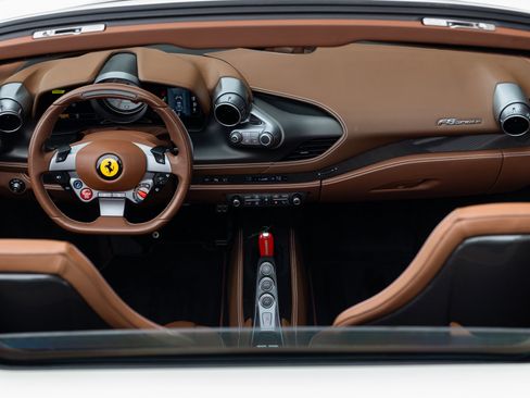 Certified 2022 Ferrari F8 Tributo image 42