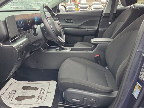Used 2024 Hyundai Kona SEL image 5