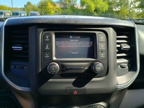 Used 2022 RAM 1500 Big Horn image 32