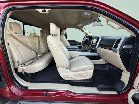 Used 2017 Ford F150 Lariat w/ Equipment Group 502A Luxury image 15