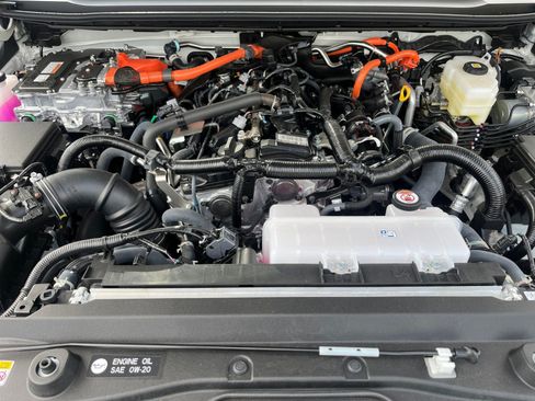 Certified 2027 Toyota Land Cruiser AWD/4WD image 32