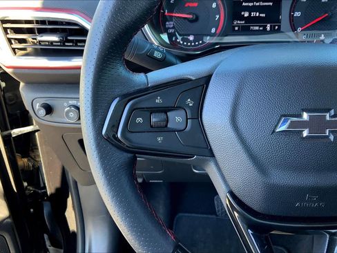 Used 2021 Chevrolet TrailBlazer RS w/ Convenience Package image 24