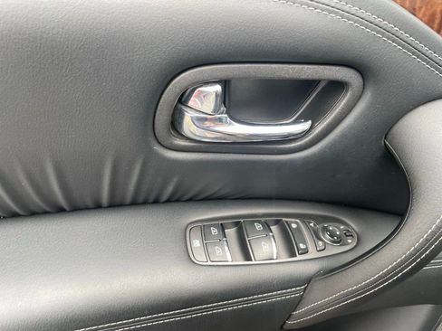 Used 2018 Nissan Armada SL w/ Premium Package image 12