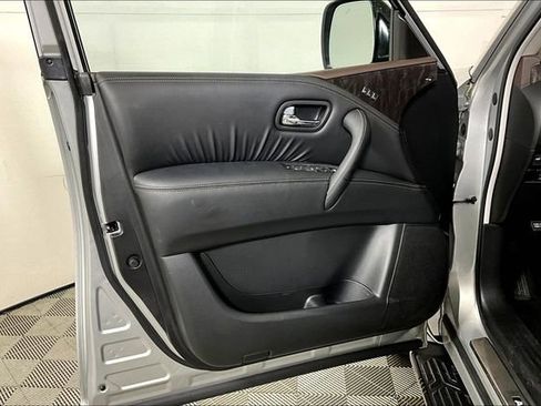 Used 2024 Nissan Armada Platinum w/ Captain's Chairs Package image 23