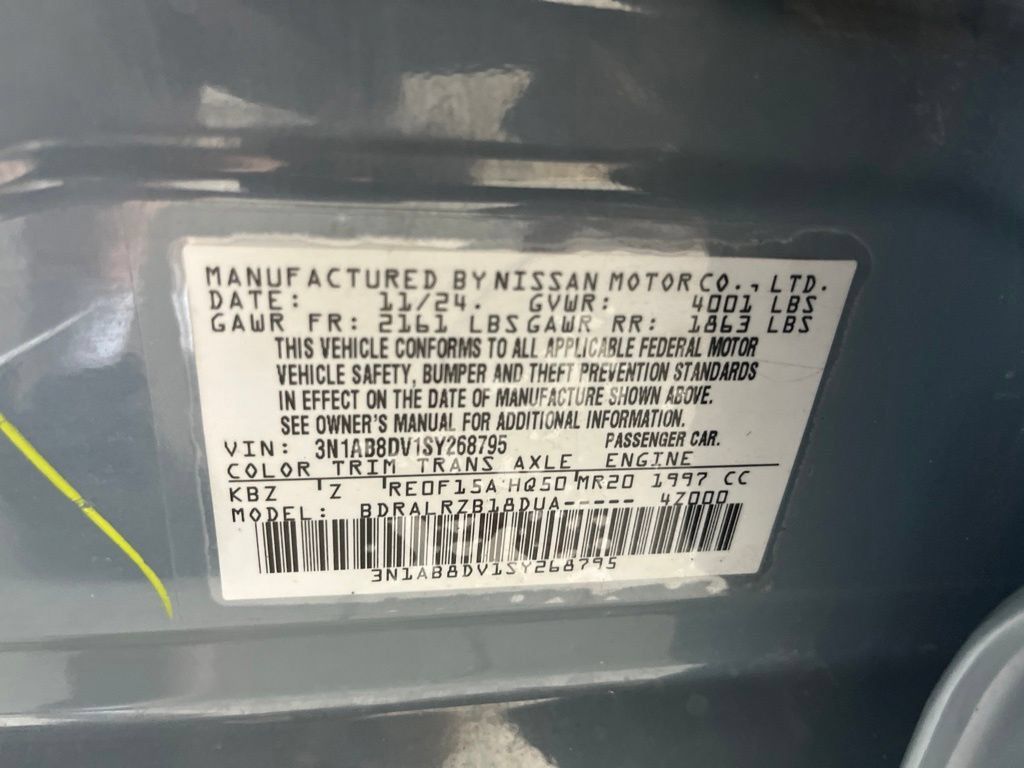 Used 2025 Nissan Sentra SR FWD image 75