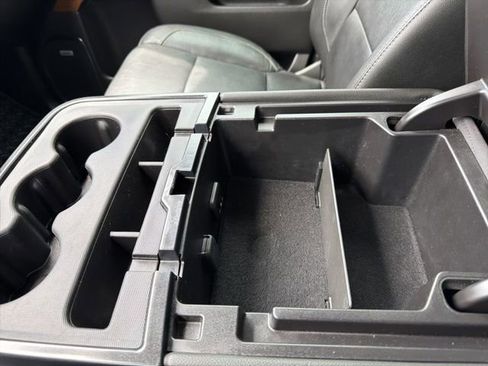 Used 2018 Chevrolet Silverado 1500 LTZ w/ Texas Edition RWD image 31