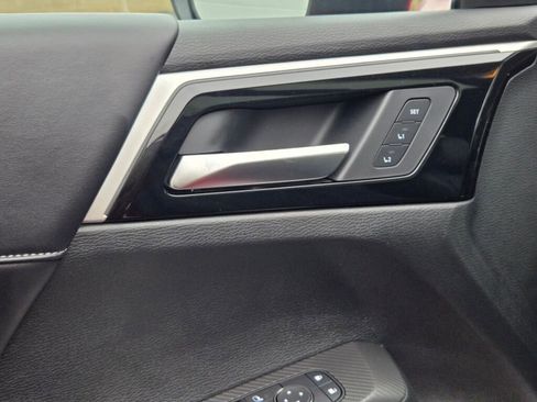 New 2025 Mitsubishi Outlander SEL Black Edition image 23