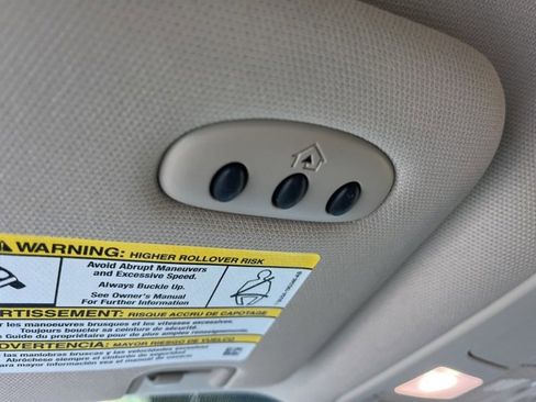 Used 2019 Lincoln MKC Reserve image 29