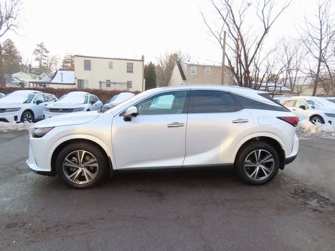 Used 2024 Lexus RX 350 Premium w/ Accessory Package (Z1) image 3
