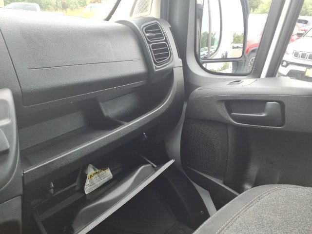 Used 2025 RAM ProMaster 2500 w/ U-Haul Equipment Group FWD image 25