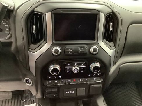 Used 2022 GMC Sierra 1500 SLT w/ SLT Premium Plus Package AWD/4WD image 18