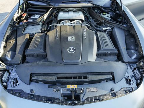Used 2019 Mercedes-Benz AMG GT Coupe image 15