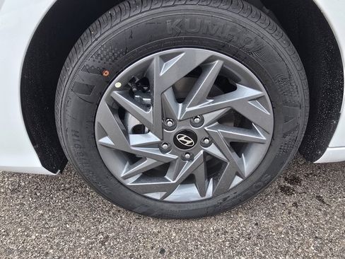 New 2026 Hyundai Elantra Blue image 9