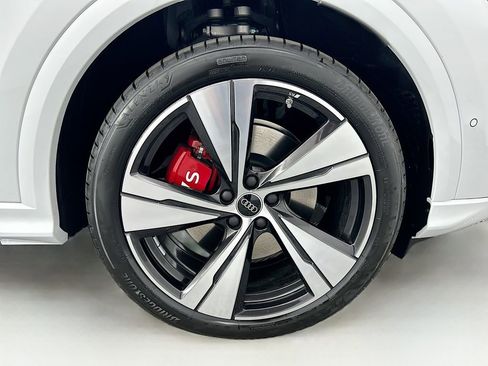 New 2025 Audi SQ5 Premium Plus image 31
