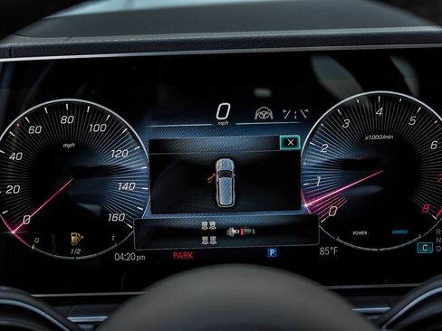 Used 2024 Mercedes-Benz GLS 450 4MATIC image 26
