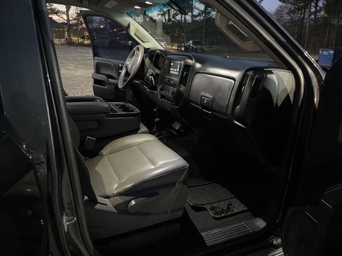 Used 2018 Chevrolet Silverado 2500 W/T w/ WT Convenience Package image 35