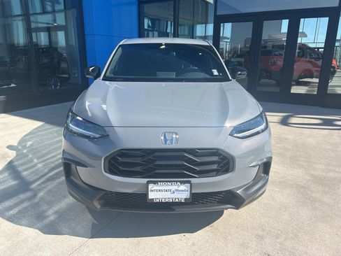 New 2026 Honda HR-V Sport image 2