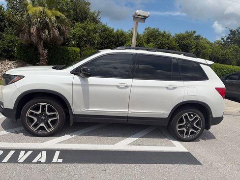 Used 2023 Honda Passport Elite image 2
