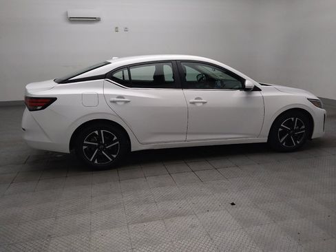 Used 2025 Nissan Sentra SV FWD image 10
