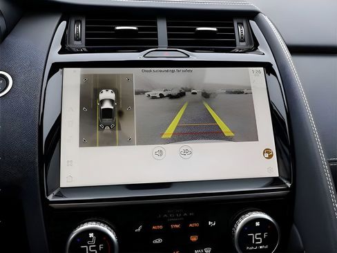 Used 2024 Jaguar E-PACE R-Dynamic SE image 26