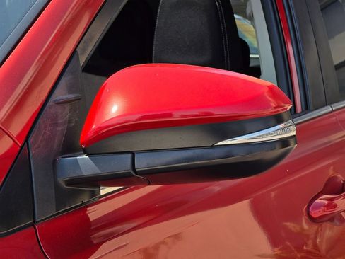 Used 2016 Toyota RAV4 XLE image 9