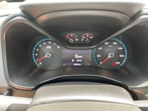 Used 2021 Chevrolet Colorado Z71 AWD/4WD image 32