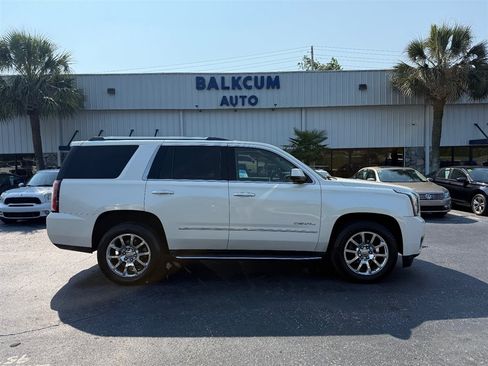 Used 2015 GMC Yukon Denali w/ Open Road Package AWD/4WD image 1