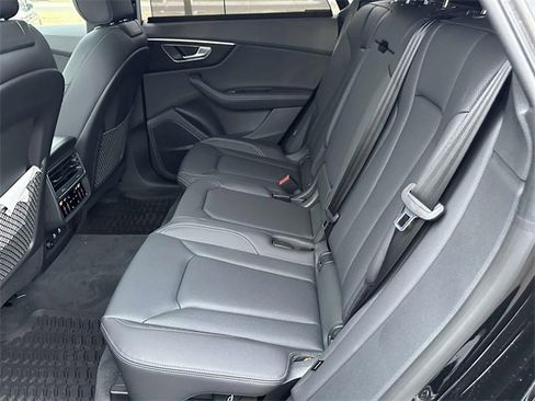 New 2026 Audi Q8 Premium Plus image 5
