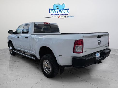 Used 2022 RAM 3500 Tradesman image 3