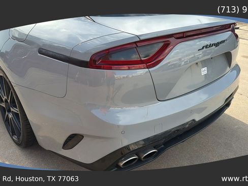Used 2019 Kia Stinger GT2 AWD/4WD image 16