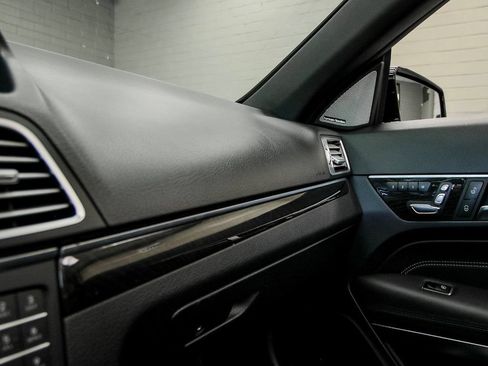 Used 2016 Mercedes-Benz E 400 Cabriolet image 20