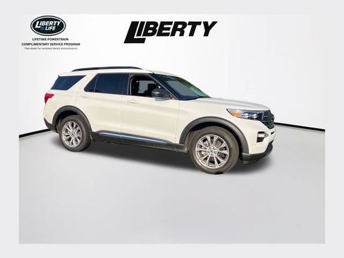 Used 2024 Ford Explorer XLT w/ Equipment Group 202A AWD/4WD image 1