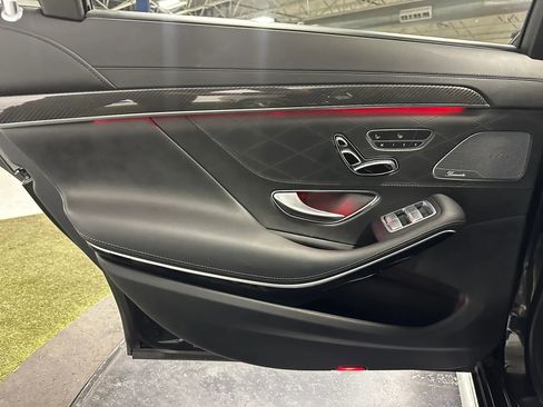 Used 2017 Mercedes-Benz S 63 AMG 4MATIC Sedan image 16