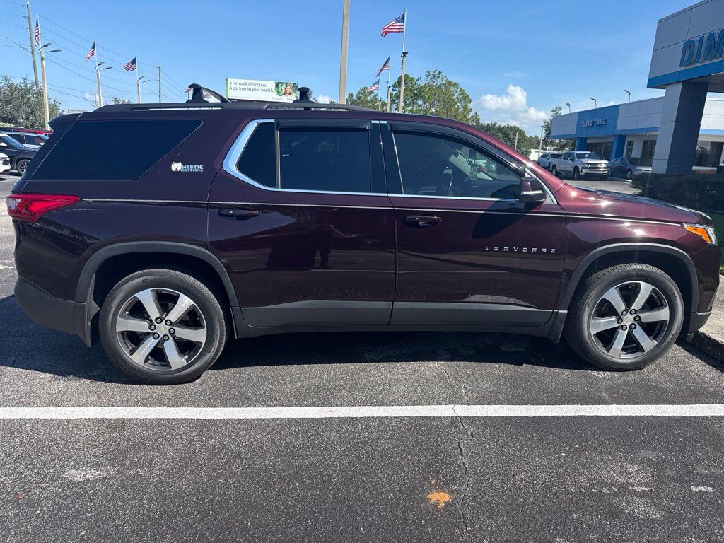 Certified 2021 Chevrolet Traverse LT w/ LT Premium Package FWD image 5