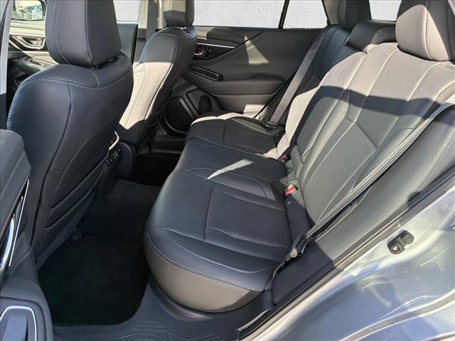 Used 2025 Subaru Outback Touring XT AWD/4WD image 13