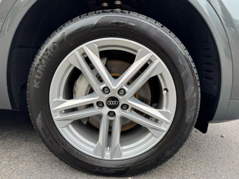 Used 2022 Audi Q5 e Premium w/ Convenience Package image 20