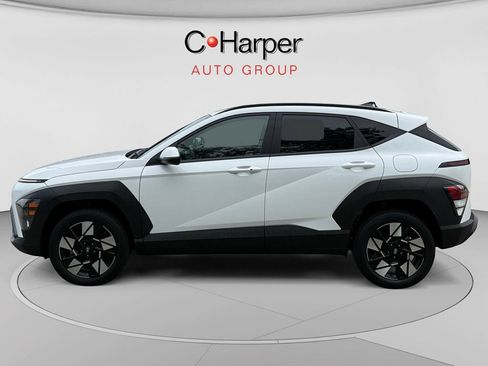 Used 2025 Hyundai Kona SEL AWD/4WD image 6