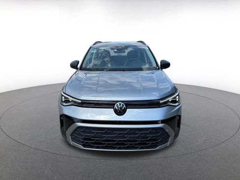 Used 2025 Volkswagen Taos S FWD image 2