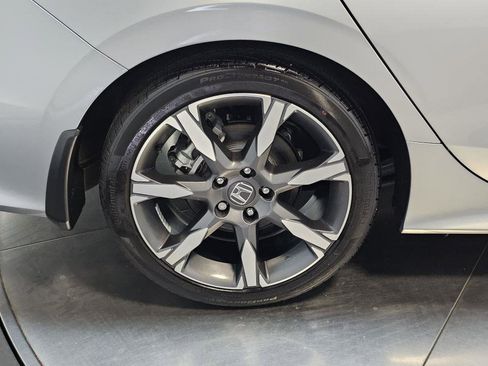 Used 2025 Honda Civic Sport Touring image 15