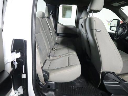 Used 2018 Ford F250 XL w/ Power Equipment Group image 36