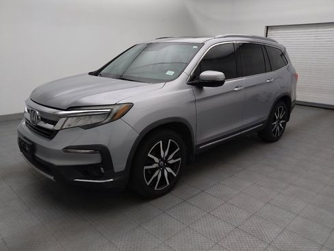 Used 2019 Honda Pilot Elite image 2