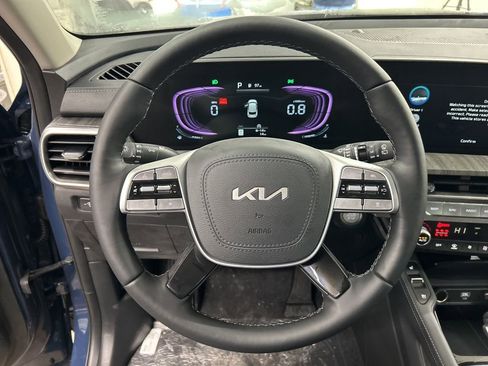 New 2025 Kia Telluride EX image 13