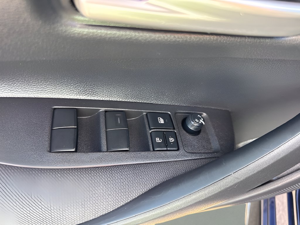Used 2026 Toyota Corolla SE FWD image 23