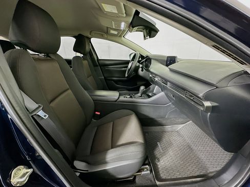 Used 2025 MAZDA MAZDA3 s image 29