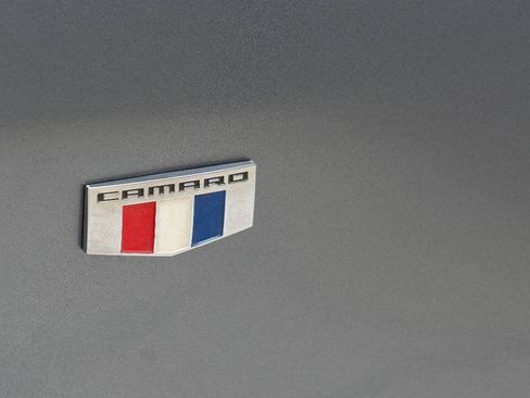 Used 2022 Chevrolet Camaro SS RWD image 19