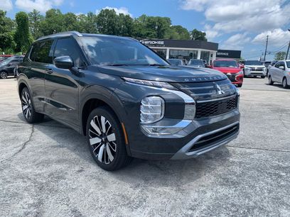 New 2025 Mitsubishi Outlander SEL
